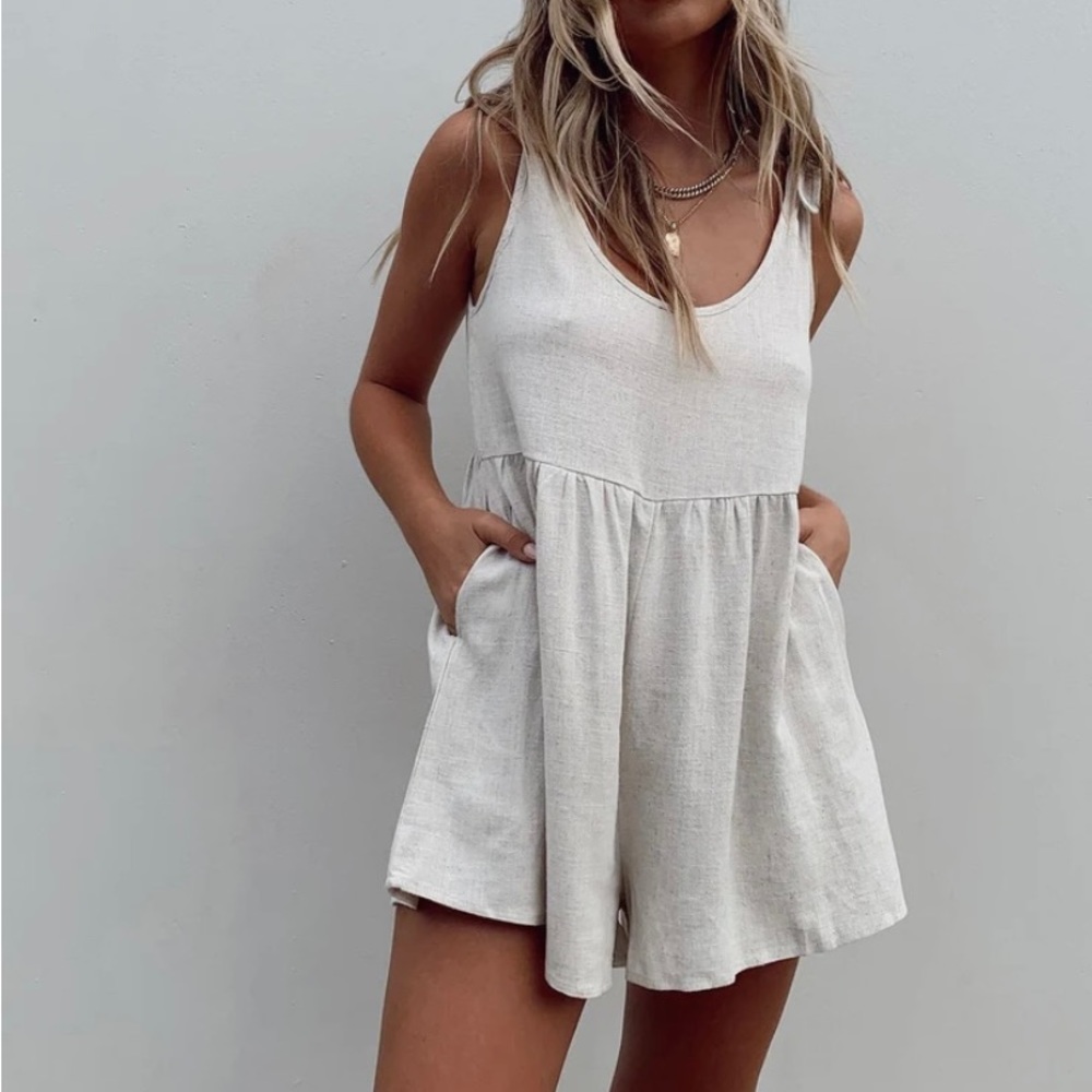 Princess polly beige romper